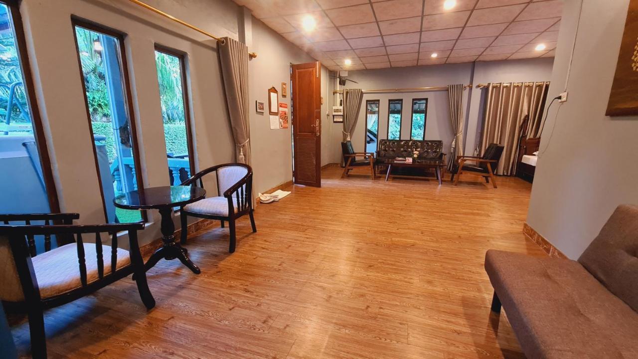 Amantra Homestay & Village Surat Thani Buitenkant foto