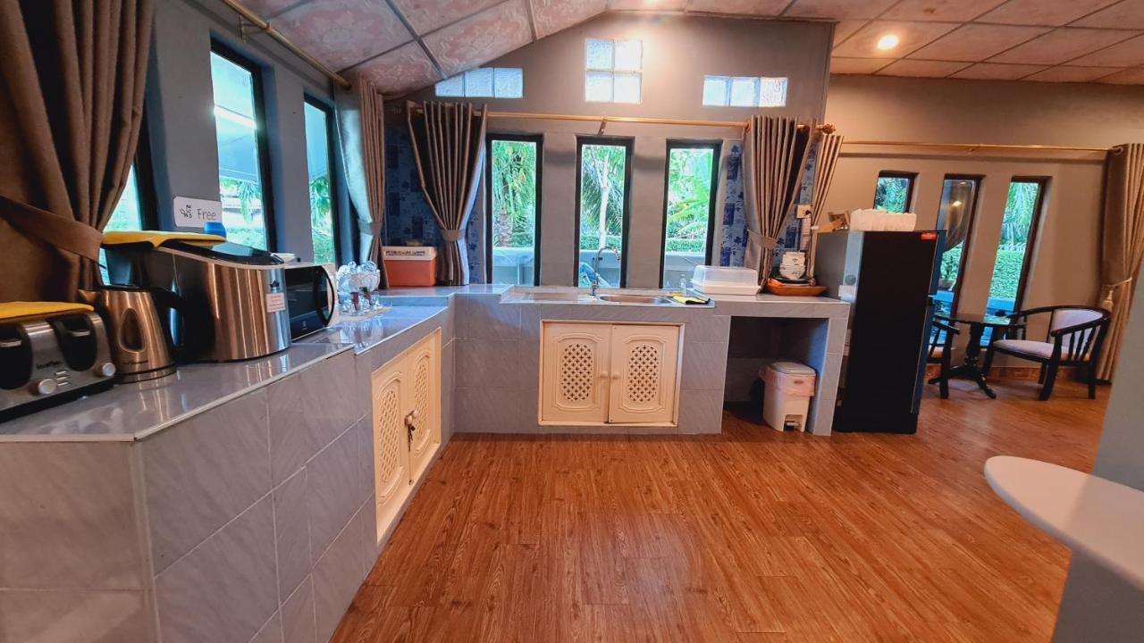 Amantra Homestay & Village Surat Thani Buitenkant foto