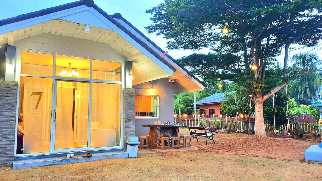 Amantra Homestay & Village Surat Thani Buitenkant foto