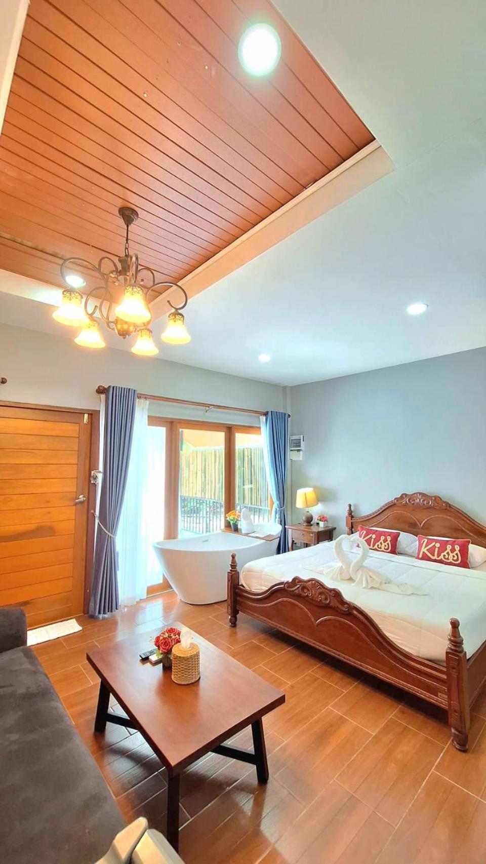 Amantra Homestay & Village Surat Thani Buitenkant foto
